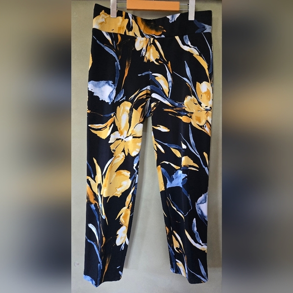 Frank Lyman | Floral Black and Yellow Women's Pants, Size 12 - Picture 4 of 10